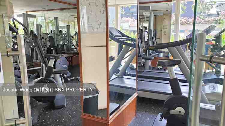 Burlington Square (D7), Office #446889641